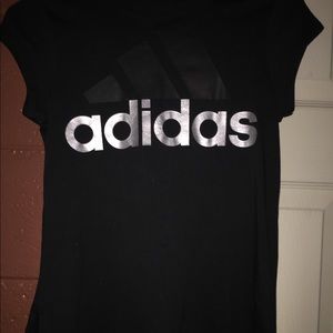 Girls adidas short sleeve T